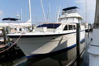 1979 Hatteras 43 Double Cabin