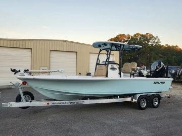 2024 Sea Pro 250 Bay