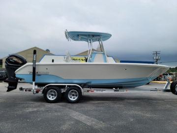 2023 Pathfinder Boats 2400 TRS