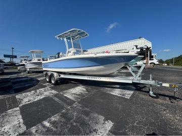 2024 Robalo 206 Cayman