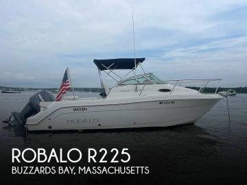 2008 Robalo r225