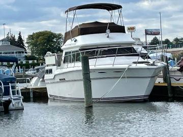 1984 Sea Ray 360 Aft Cabin