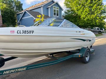 1999 Rinker 182