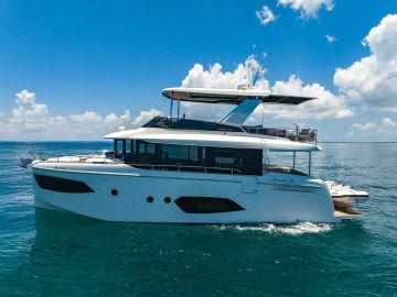 2022 Absolute Navetta 52