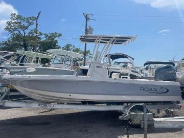 2024 Robalo 206 Cayman