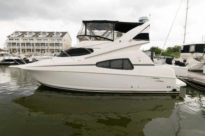 2000 Silverton 330 Sport Bridge