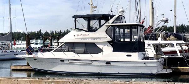 2000 Bayliner 4087 Aft Cabin Motoryacht