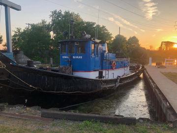 1903 Johnson Brother Tug 64