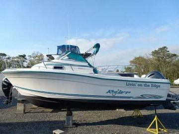 2003 Key Largo 2200 WA