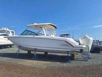 2024 Boston Whaler 320 Vantage