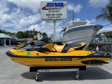 2022 Sea-Doo RXT-X 300