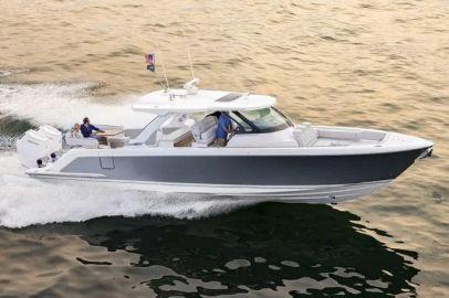 2025 Tiara Yachts 43 LS