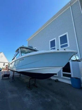 2023 Boston Whaler 280 Vantage