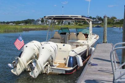 2017 Chris Craft Calypso 30