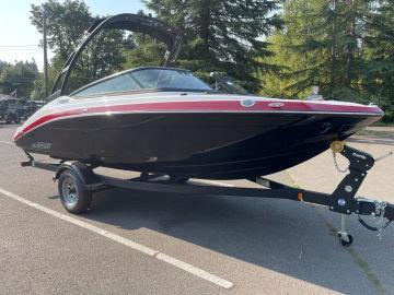 2025 Yamaha Boats AR195