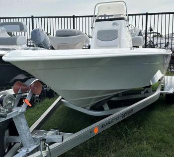 2023 NauticStar 195 BAY