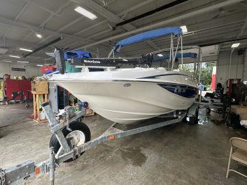 2007 Bayliner International 237