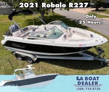 2021 Robalo R227