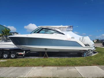 2025 TIARA YACHTS 34 LX