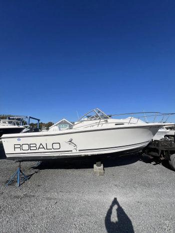 1996 Robalo 2140 