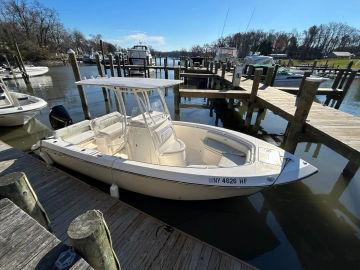 2021 Cobia 237 Center Console