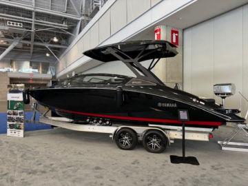 2025 Yamaha Boats 275SD