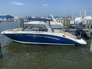 2017 Sea Ray 270 SDX Outboard