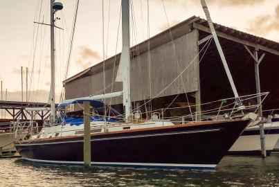 1985 Kong & Halvorsen Dawn 48