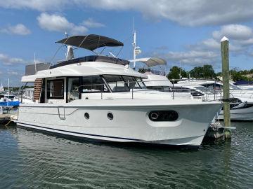 2025 Beneteau 41 Swift Trawler FLY