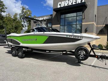 2017 MasterCraft X46