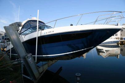 2016 Sea Ray 330 Sundancer