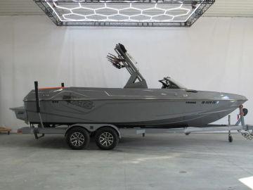 2021 Axis Wake Research T23