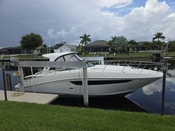 2013 Sea Ray 38'