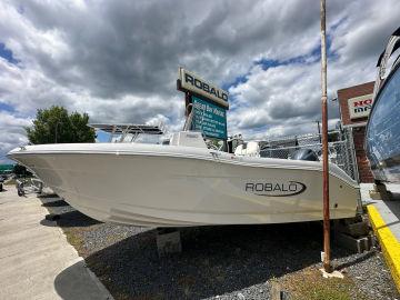 2024 Robalo R180 