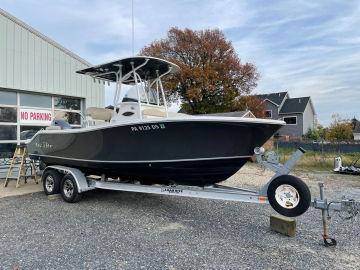 2017 NAUTIC STAR 2302 Legacy