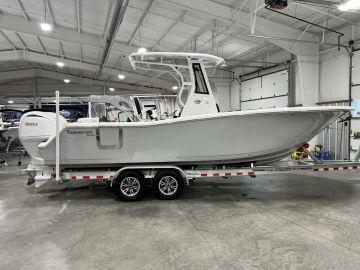 2024 TideWater Boats 256 LXF