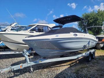 2025 Bayliner VR6 Bowrider - Outboard