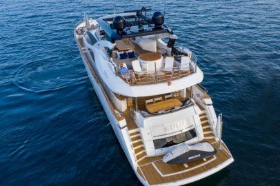 2015 Sunseeker Flybridge MotorYacht