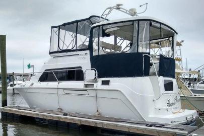 1997 Mainship 34 Motor Yacht