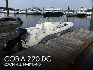 2021 Cobia 220 DC