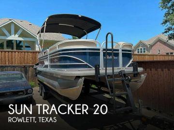 2022 Sun Tracker Party Barge 20 DLX