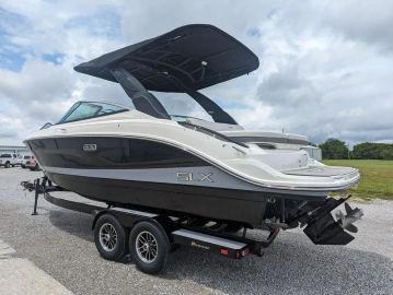 2024 Sea Ray SLX 260