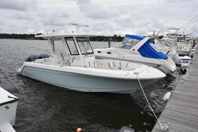 2020 Robalo r272