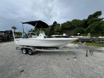 2025 Tidewater Boats 1910 Carolina Bay