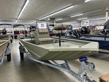 2025 Lowe Boats RX 1860