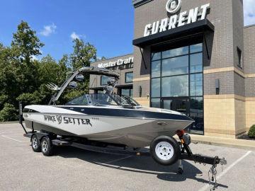 2011 Malibu Boats Wakesetter 247 LSV