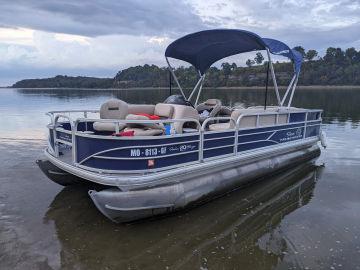 2017 Sun Tracker Fishing Barge 20 DLX