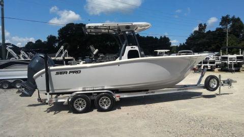 2025 Sea Pro 242 Center Console