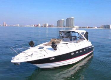 2007 Regal 44'