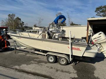 1988 Boston Whaler Outrage 20 WD